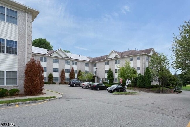 3203 Vail Rd in Parsippany, NJ - Building Photo - Building Photo