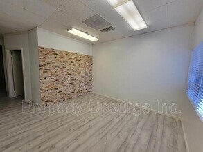 1901 Railroad Ave in Pittsburg, CA - Building Photo - Building Photo