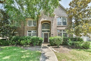 18802 Half Volley Cir in Humble, TX - Building Photo