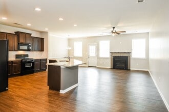 20 Susie Creek Ln in Villa Rica, GA - Building Photo - Building Photo