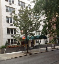 215 E 80th St in New York, NY - Building Photo - Building Photo