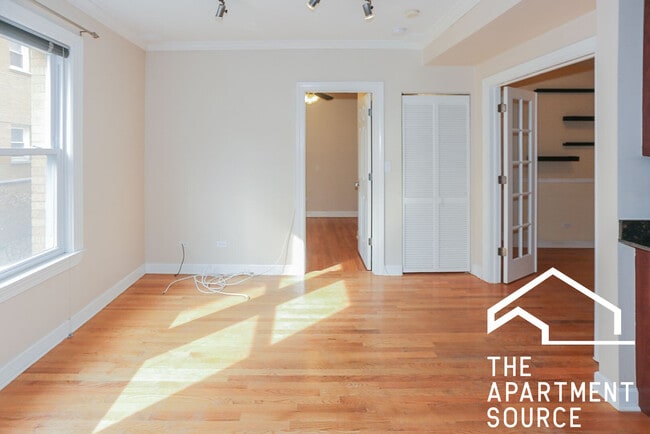 628 W Roscoe St, Unit 1N in Chicago, IL - Building Photo - Building Photo