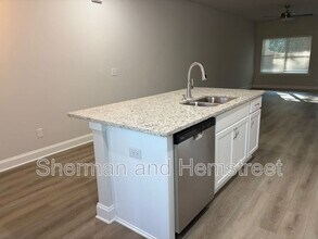 651 Caroline Ct in North Augusta, SC - Building Photo - Building Photo