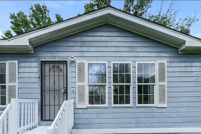 property at 829 Marjorie St