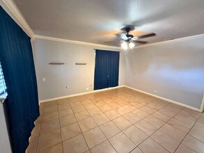 118 Starlight Terrace in San Antonio, TX - Building Photo - Building Photo