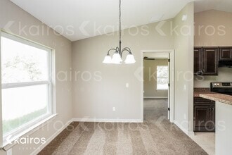 16 Malauka Radial Cir in Ocklawaha, FL - Building Photo - Building Photo