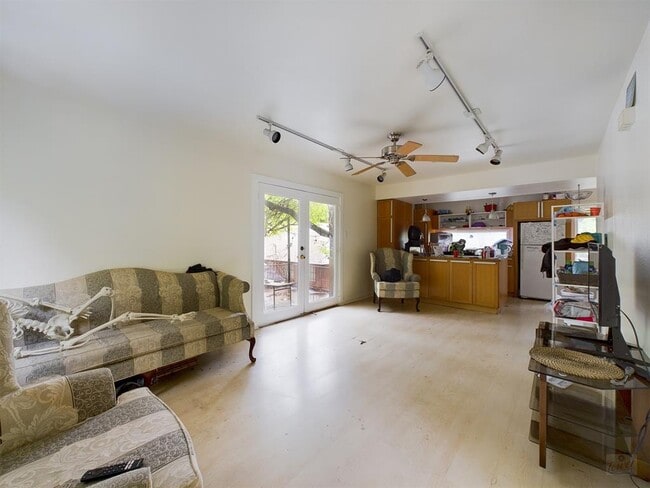 915 Keith Ln in Austin, TX - Building Photo - Building Photo