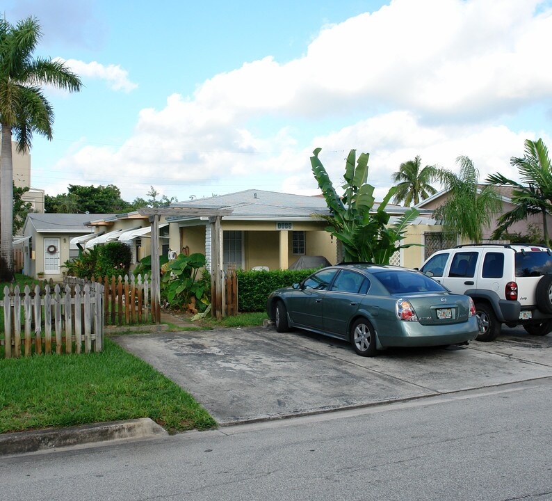 1101-1105 NE 17th Ave in Fort Lauderdale, FL - Building Photo