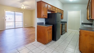 1301 Hazelwood Dr in Midwest City, OK - Building Photo - Building Photo