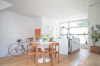 1201 Kearny St NE, Unit 101 in Washington, DC - Foto de edificio - Building Photo