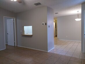 2524 Corian Glen Dr in San Antonio, TX - Building Photo - Building Photo
