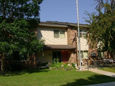 City Centre Apartments in Pine Island, MN - Foto de edificio