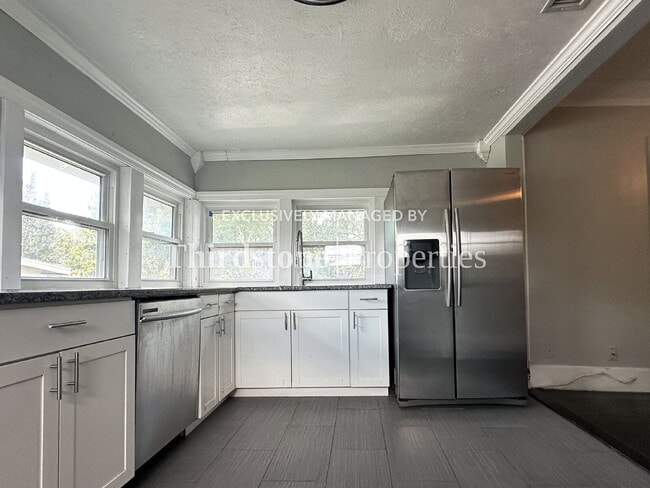 1520 Donald St in Jacksonville, FL - Building Photo - Building Photo