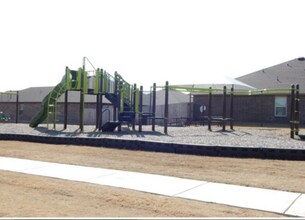 2303 Ailsa Rd in Yukon, OK - Building Photo - Building Photo