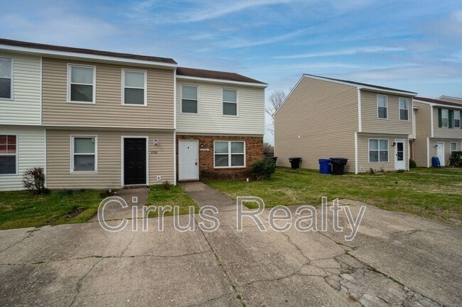 property at 2756 Peach St
