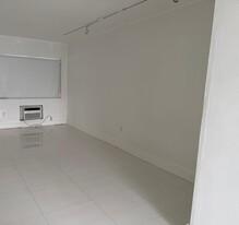 825 Euclid Ave, Unit 4 in Miami Beach, FL - Building Photo
