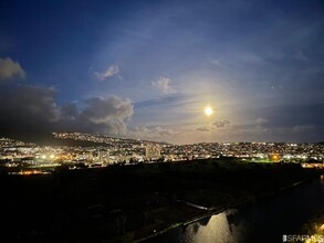 445 Seaside Ave in Honolulu, HI - Building Photo - Building Photo