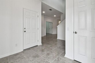 3093 Fall Harvest Dr in Zephyrhills, FL - Building Photo - Building Photo