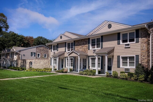 property at 61 Island Blvd