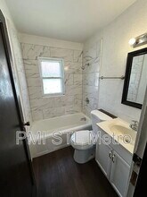 7117 Garesche Ave in Jennings, MO - Building Photo - Building Photo