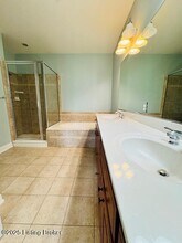 9422 Norton Commons Blvd in Prospect, KY - Building Photo - Building Photo