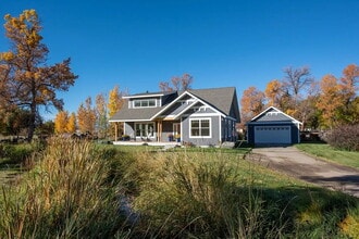 509 Broadway St in Willow Creek, MT - Building Photo - Building Photo