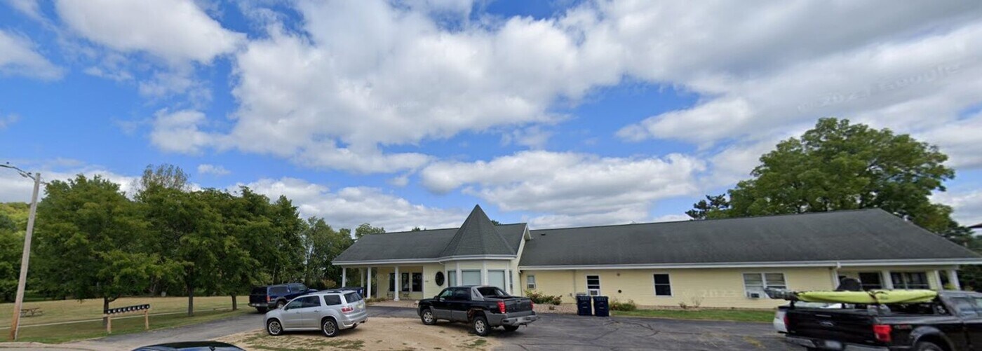 100 Bothne Dr-Unit -2 in Coon Valley, WI - Building Photo