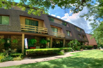 Brook Hill Village Apartments in Rochester, NY - Building Photo - Building Photo