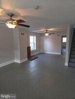 139 S 4th Ave in Coatesville, PA - Building Photo