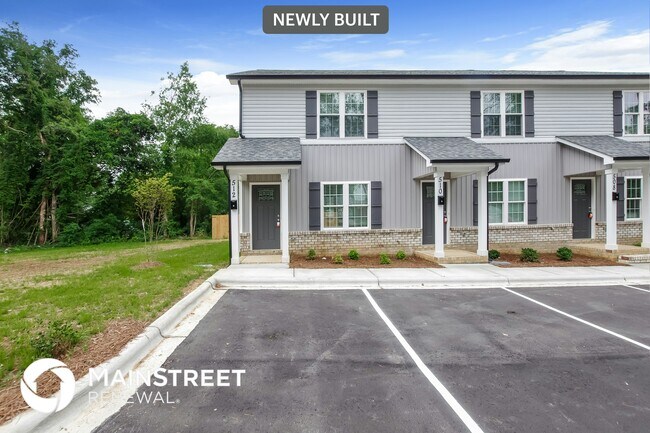 property at 512 Rogers Lake Rd E