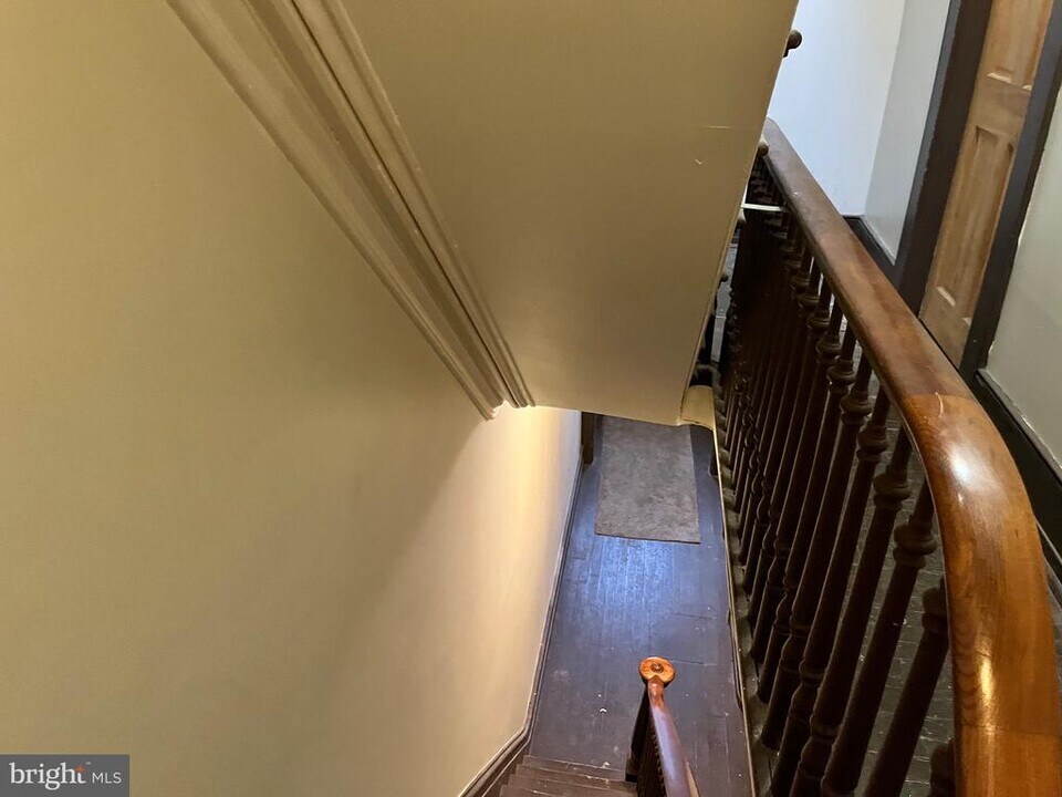 706 Chain St in Norristown, PA - Building Photo