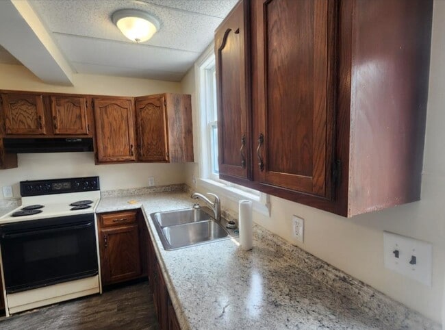 2416 Lehman St in Lebanon, PA - Building Photo - Building Photo