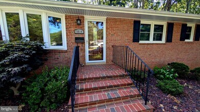 5614 Rathbone Pl in Springfield, VA - Building Photo - Building Photo