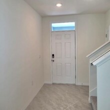 8318 Hardy Bay Lp in Wesley Chapel, FL - Building Photo - Building Photo