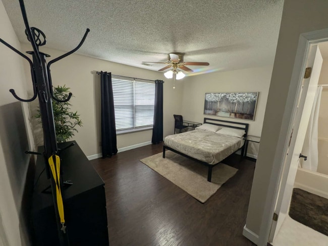 132 Sussex Dr