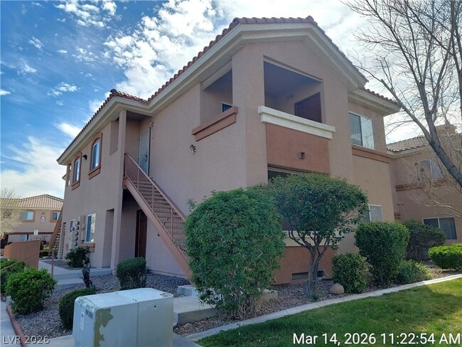 property at 1050 E Cactus Ave