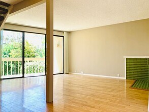 7327 Draper Ave in San Diego, CA - Building Photo - Building Photo