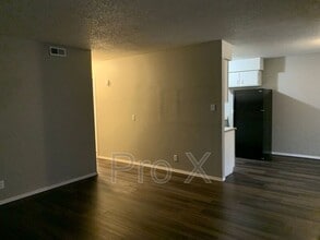 1015 S St Louis Ave in Joplin, MO - Building Photo - Building Photo