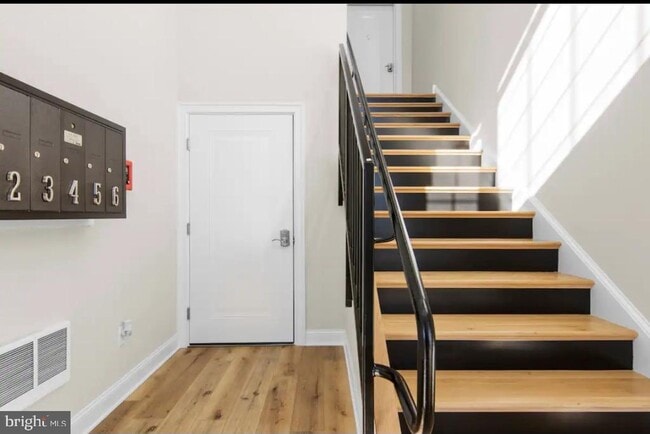 property at 215 E Linden St