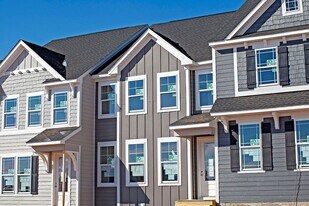 2211 Leeham St in Crozet, VA - Building Photo