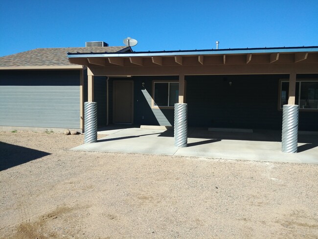 354 W Hollamon St, Unit D in Camp Verde, AZ - Foto de edificio - Building Photo