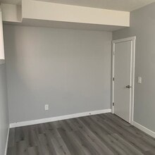 309 Corner Meadows Way NE in Calgary, AB - Building Photo - Building Photo