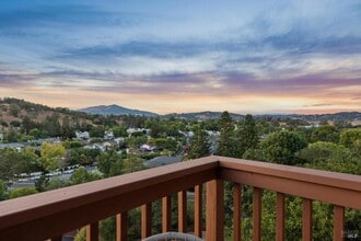 844 Arlene Way in Novato, CA - Building Photo - Building Photo