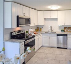 1354 Stimson St in Jacksonville, FL - Building Photo