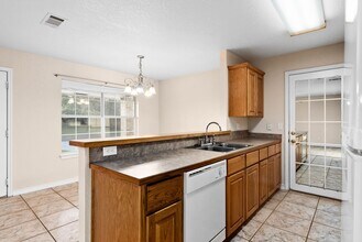 125 Satch Dr in Salado, TX - Building Photo - Building Photo