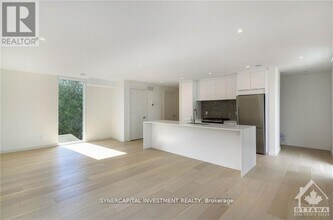 14 Chapleau Ave in Ottawa, ON - Building Photo - Building Photo