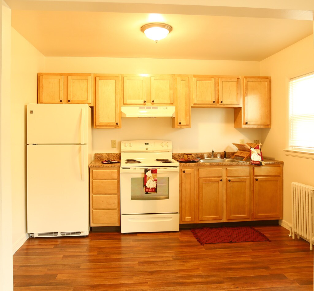 Netherlands Village Apartments in Schenectady, NY