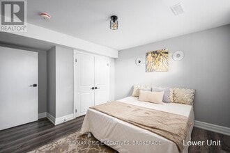 34 Ruskin St in Kingston, ON - Building Photo - Building Photo