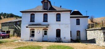 304 Clancy St in Helena, MT - Building Photo