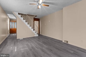 129 Blake Ave in Rockledge, PA - Building Photo - Building Photo
